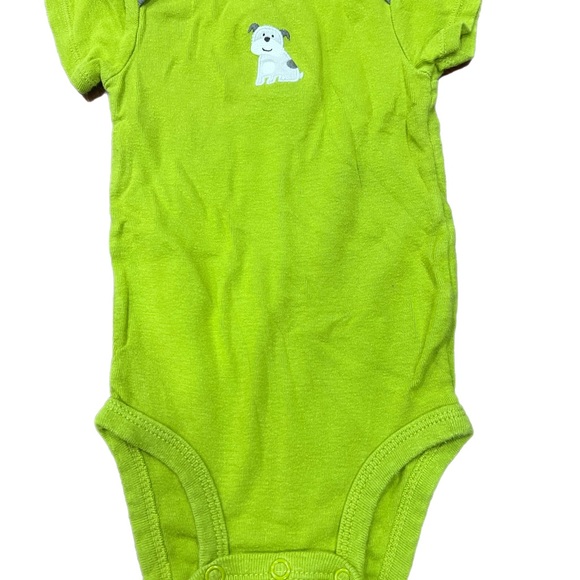 3 piece onesies sets size 6-9 months, 9 - 12 months. - Picture 4 of 5